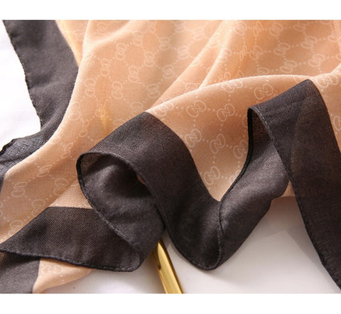 LA FERANI 90x90 Wool Soft Scarf Black Beige Business Stole Shawl Wrap Foulard N198