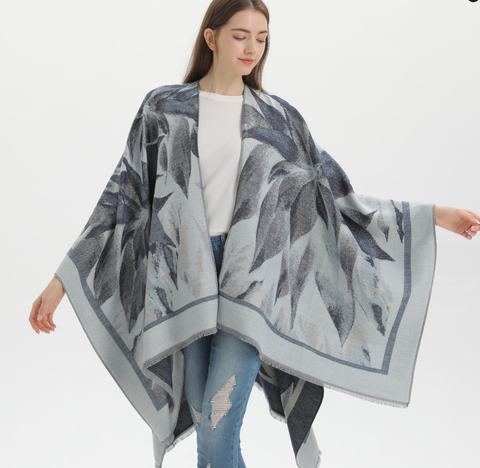 Poncho 150x130 Wool Cape Wrap Cloak Grey Vintage Classic All Saisons P24